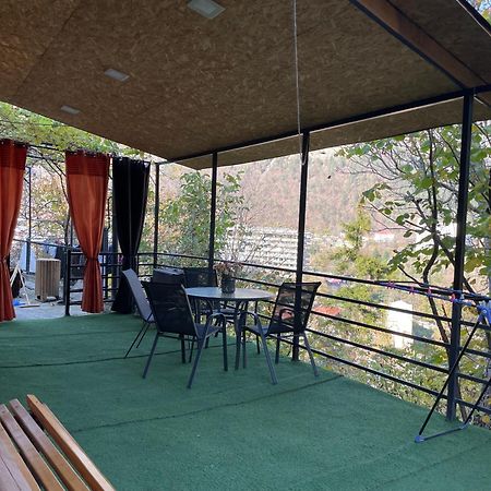 Borjomi Veranda Luaran gambar